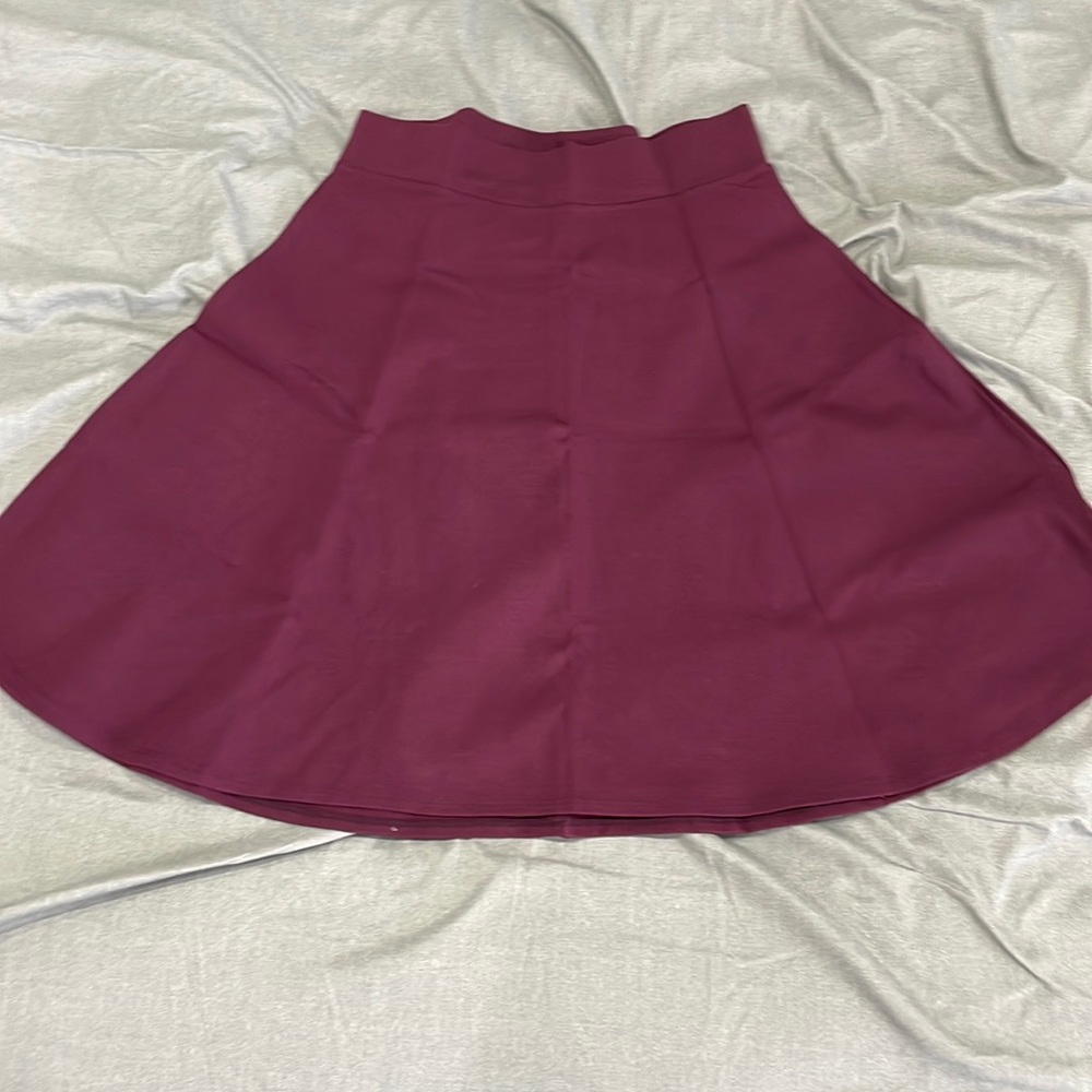 Newme XL Purple Skirt